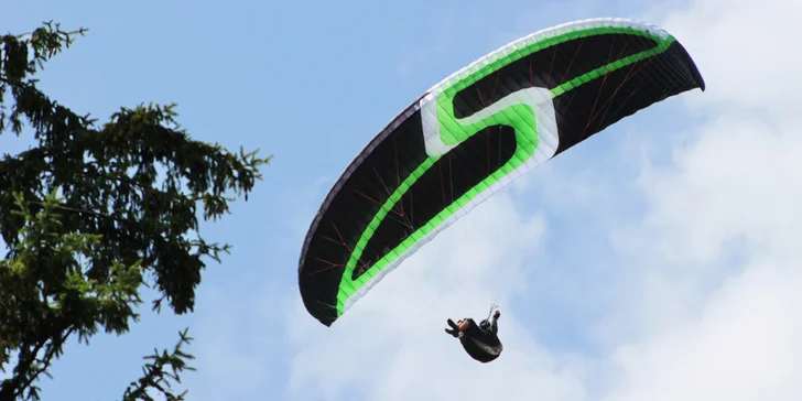 Pořádný adrenalin: tandemový paragliding i se záznamem letu pro 1 osobu