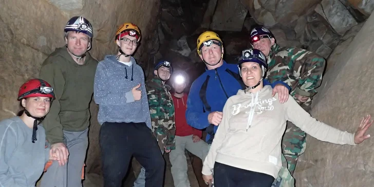 Adrenalinový sestup do tajemných jeskyní a labyrintů Krušných hor