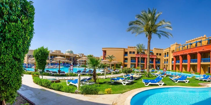 All inclusive dovolená v egyptské Hurghadě vč. letenky: 5* hotel s aquaparkem
