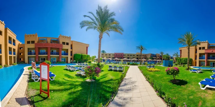All inclusive dovolená v egyptské Hurghadě vč. letenky: 5* hotel s aquaparkem
