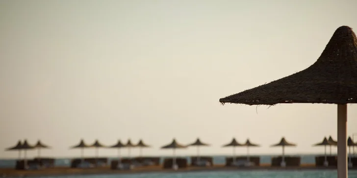 Letecky do Hurghady: 4* hotel přímo na pláži, s all inclusive a bazénem