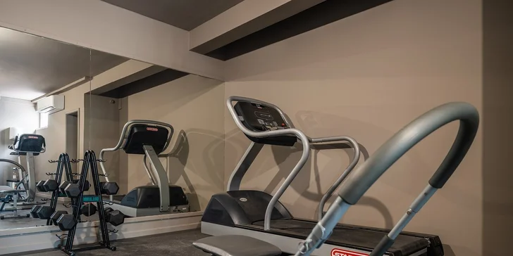 Dovolená na Madeiře: letenka a 4* hotel ve Funchalu se snídaní a bazénem