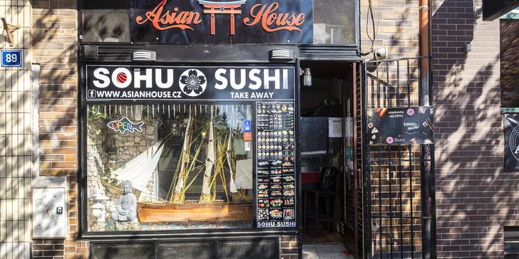 Asie s sebou: poke bowl s rybou či krevetami a dim sum knedlíčky pro 1 nebo 2 osoby