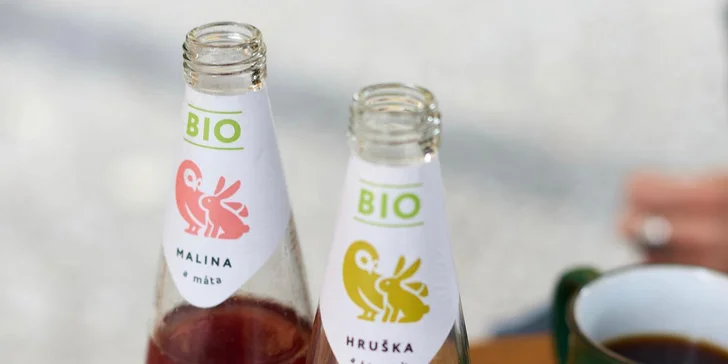 České bio limonády Bohemsca s dopravou po Praze: 24 lahví po 700 ml, 3 osvěžující příchutě