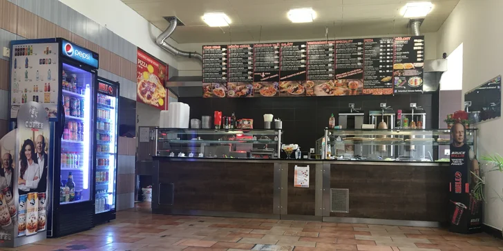 Kebab burger nebo kebab talíř i s přílohou podle výběru pro 1 i 2 osoby