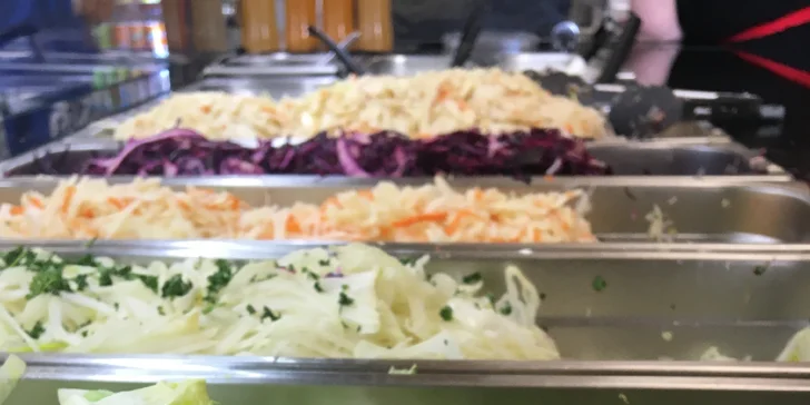 Kebab burger nebo kebab talíř i s přílohou podle výběru pro 1 i 2 osoby
