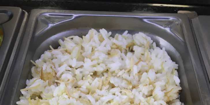 Kebab burger nebo kebab talíř i s přílohou podle výběru pro 1 i 2 osoby