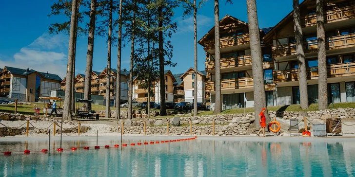 V páru nebo s rodinou do Krkonoš: krásný 5* resort s jídlem a neomezeným wellness