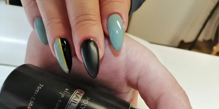 Balíčky péče o nehty: zábal, manikúra, P-shine, Shellac i akrylová modeláž