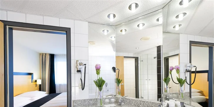 Luxusní pobyt ve 4* hotelu na Vinohradech: snídaně a možnost wellness