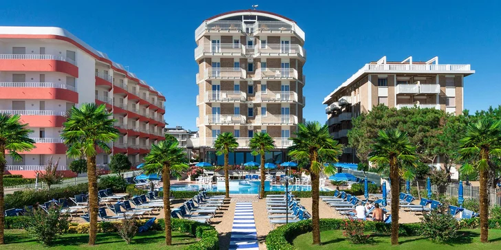 4* dovolená na Benátské riviéře: ubytování se snídaní, hotel přímo u pláže
