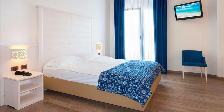 4* dovolená na Benátské riviéře: ubytování se snídaní, hotel přímo u pláže