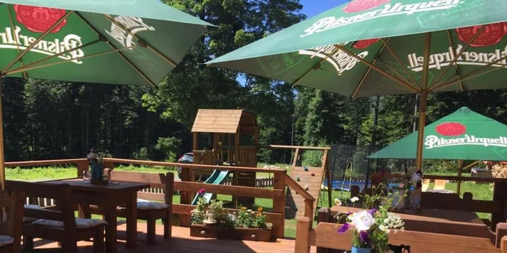 Pobyt na úpatí Nízkých Tater: ubytování se snídaní v horské chatě Trangoška