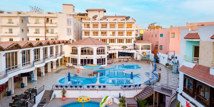 Poleťte k moři: krásný hotel blízko centra Hurghady, all inclusive