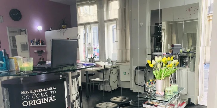 Střih pro ženy, muže i děti nebo barvení či melír vč. střihu pro ženy
