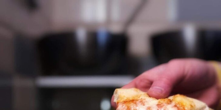Láska na první ochutnání: pravá domácí italská pizza k odnosu s sebou