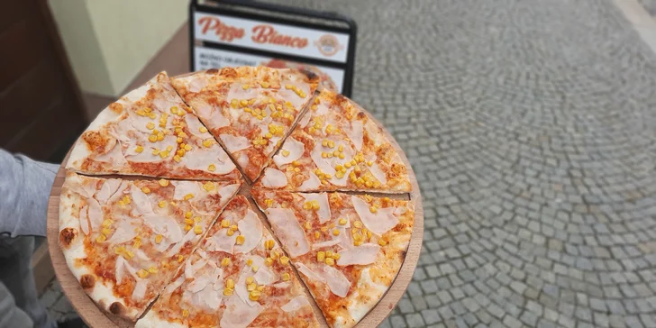 Láska na první ochutnání: pravá domácí italská pizza k odnosu s sebou