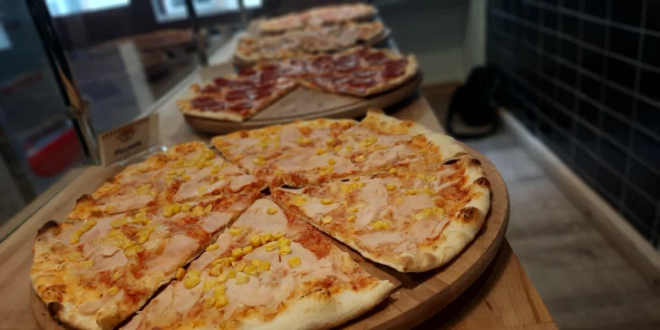 Láska na první ochutnání: pravá domácí italská pizza k odnosu s sebou