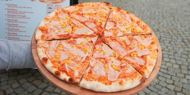 Láska na první ochutnání: pravá domácí italská pizza k odnosu s sebou