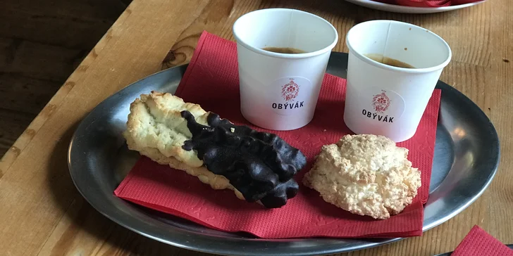Lahodná káva z Obývák kafé s vlastní pražírnou a k ní zákusek pro 1 i 2 osoby
