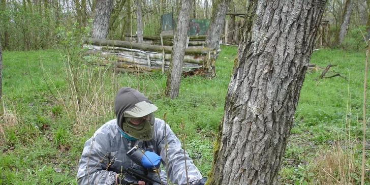 Paintball pro jednoho střelce i armádu až 30 vojáků: 100–2000 kuliček, zapůjčení zbraně a výstroje