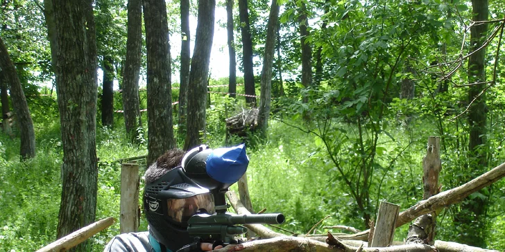 Paintball pro jednoho střelce i armádu až 30 vojáků: 100–2000 kuliček, zapůjčení zbraně a výstroje