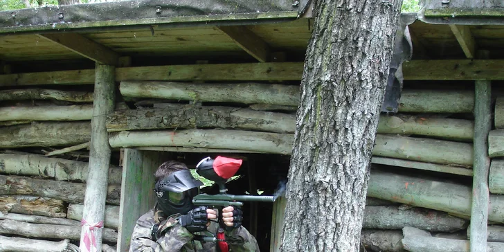Paintball pro jednoho střelce i armádu až 30 vojáků: 100–2000 kuliček, zapůjčení zbraně a výstroje