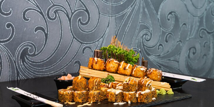Pestré sushi sety u Stodolní: 24–70 rolek s rybami i zeleninou