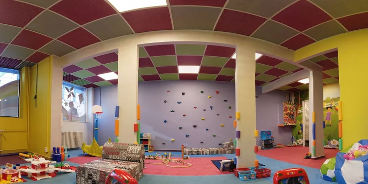 1, 2 nebo 5 vstupů do PidiMidi: herna pro děti a kavárna pro rodiče