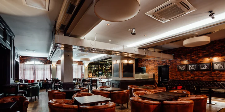 Pohádkový pobyt u zámku Bojnice se snídaněmi či polopenzí a wellness