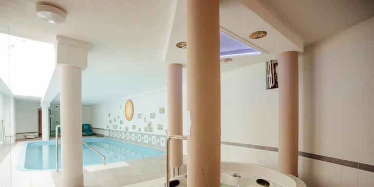 Pohádkový pobyt u zámku Bojnice se snídaněmi či polopenzí a wellness