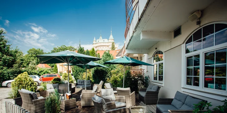 Pohádkový pobyt u zámku Bojnice se snídaněmi či polopenzí a wellness