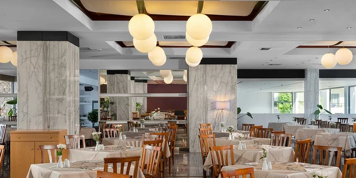 Rhodos all inclusive vč. letenky: 4* resort v letovisku Kalithea s bazény, 150 m od pláže