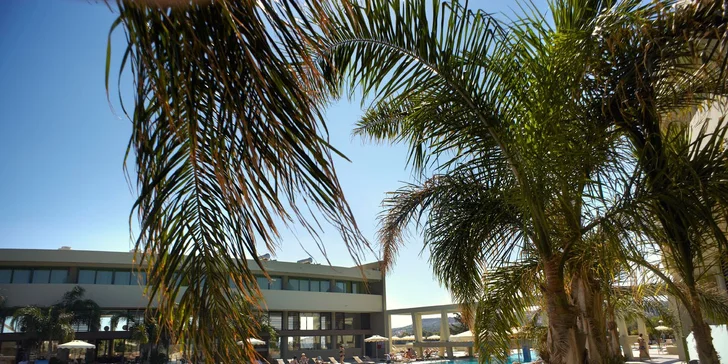 Rhodos all inclusive vč. letenky: 4* resort v letovisku Kalithea s bazény, 150 m od pláže