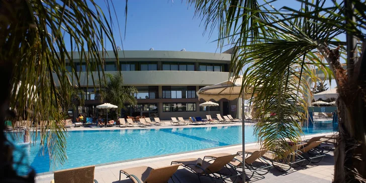 Rhodos all inclusive vč. letenky: 4* resort v letovisku Kalithea s bazény, 150 m od pláže