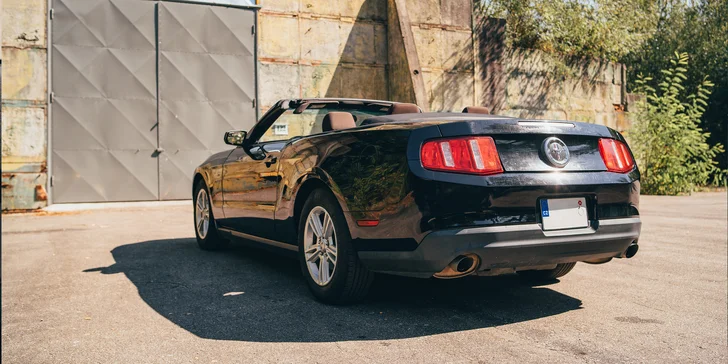 Ford Mustang Convertible: 30min. jízda i zapůjčení vozu až na 48 hodin
