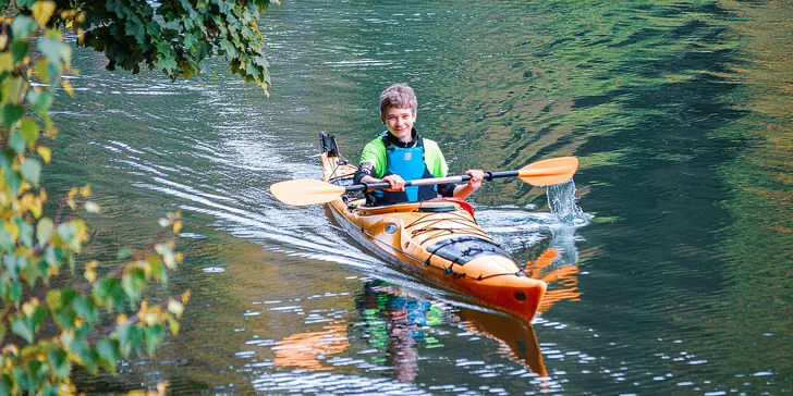 Seakayaking na Mlýnici i Jizeře: intenzivní kurz na jeden nebo dva dny či program šitý na míru