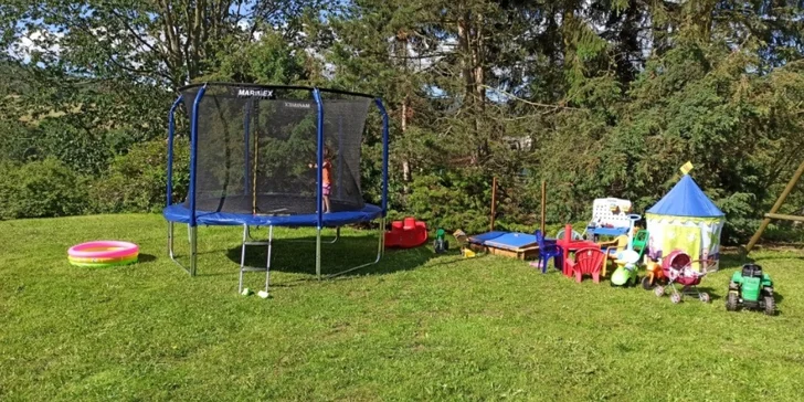 Soukromá chalupa na Šumavě až pro 8 osob s termíny pobytů do podzimu 2021
