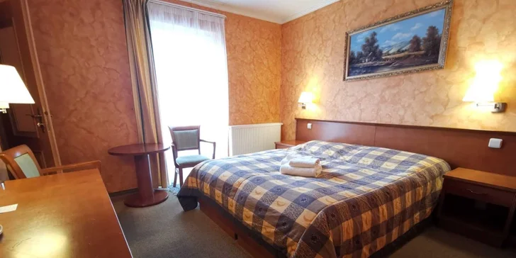 Odpočinek v klidné části Mariánských Lázní: hotel s polopenzí i s wellness procedurami
