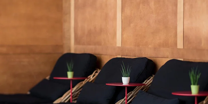 Nově zrekonstruovaný 5* hotel v Mariánkách: polopenze, sauny, bazény a koupel