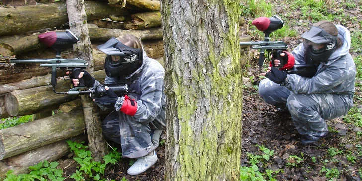 Paintball pro jednoho střelce i armádu až 30 vojáků: 100–2000 kuliček, zapůjčení zbraně a výstroje