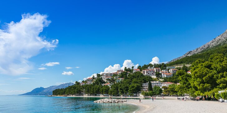 Relax v Chorvatsku: až 15denní pobyt na Makarské riviéře se snídaní