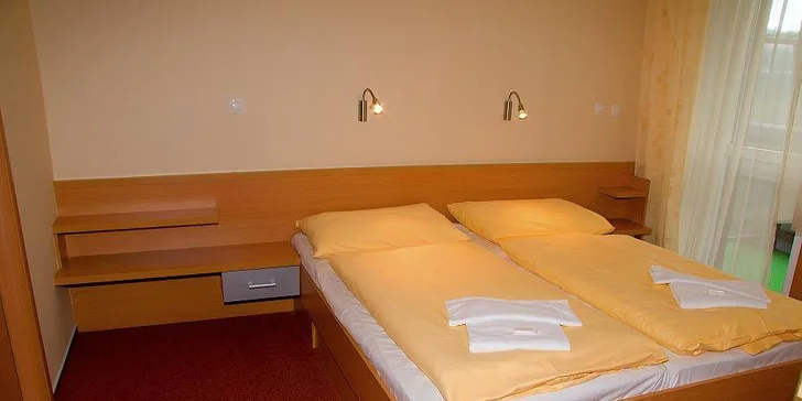 Božský relax v Rožnovských pivních lázních: mořská či pivní péče a ubytování s jídlem