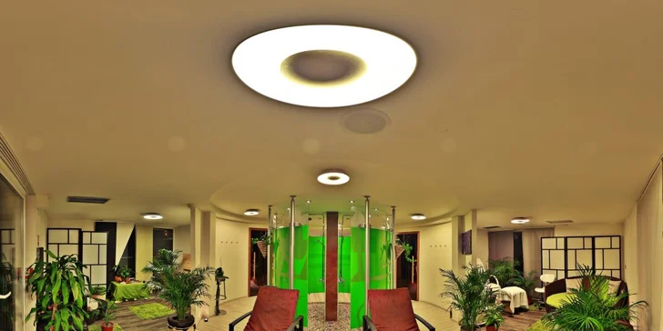 Romantické pobyty v pražském hotelu GreenYacht na Vltavě
