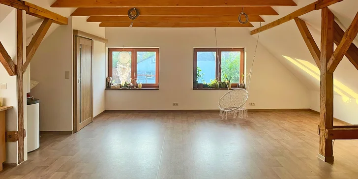 Pomůže vám najít řešení vašich problémů. Nevyřeší je sice za vás, ale doprovodí vás k vytouženému cíli.