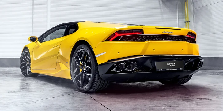 Užijte si parádní jízdu v Lamborghini Huracán: až 40 minut jako řidič nebo spolujezdec včetně paliva