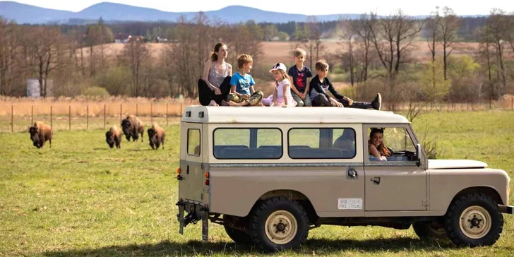 Pobyt v indiánské vesničce pro 2–4 osoby: nocleh v teepee, snídaně a Offroad Safari jízda