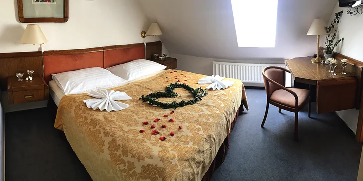 Statek na Vysočině: snídaně, zookoutek se zvířátky i minigolf