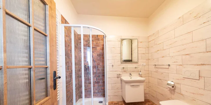 Residence Tvrz Skočice: pobyt v apartmánech s historickým kouzlem