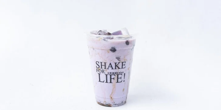 Osvěžující nápoj pro jednoho: bubble tea, džusy i ledová káva, objem 0,3 nebo 0,5 l
